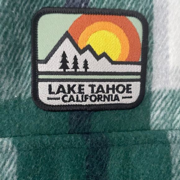 Lake Tahoe flannel brand new - Picture 3 of 5